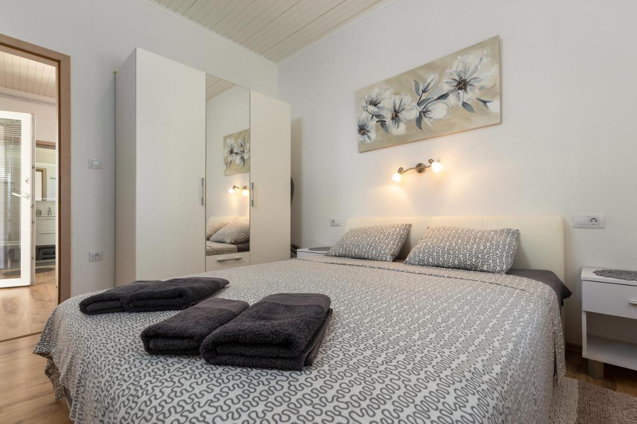 Apartments Elita Rovinj Exterior foto